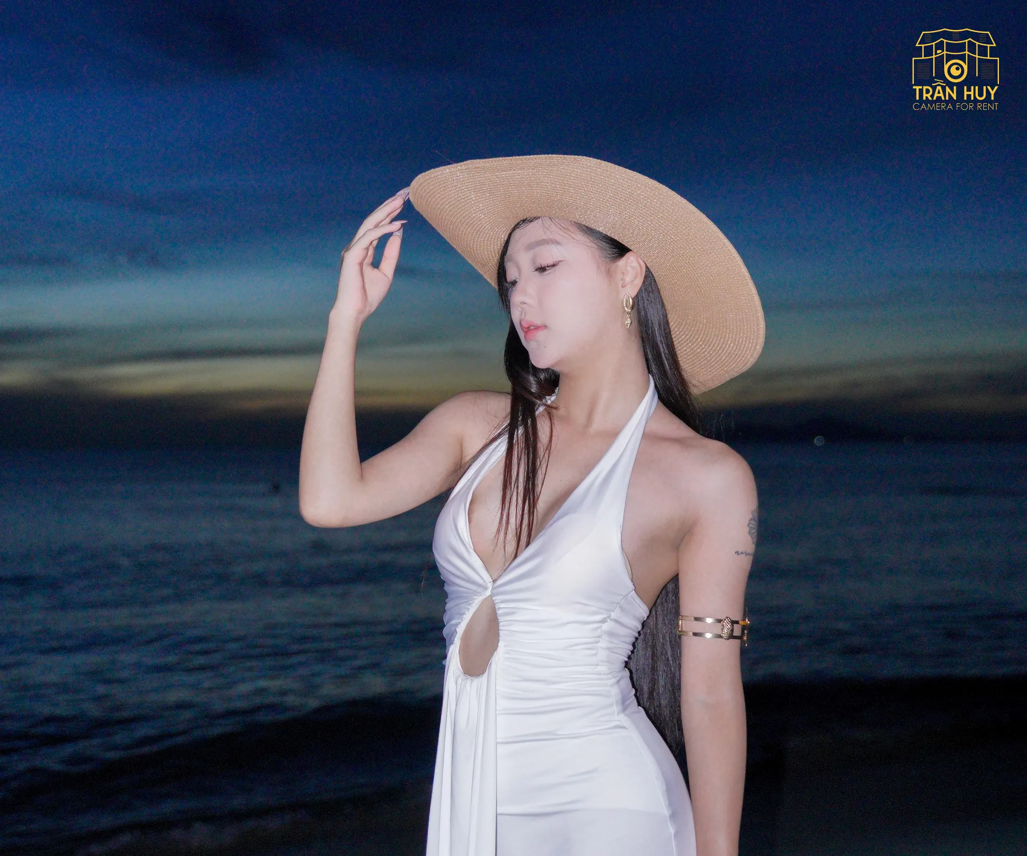 Sony A7III + Fe 28-75mm F2.8 - Hình 4